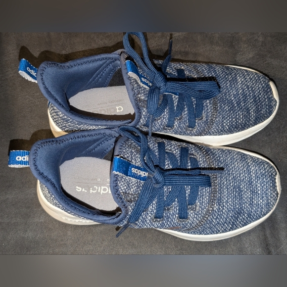 Adidas boys blue sneaker - Picture 2 of 2